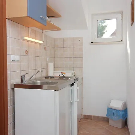 Appartement By The Sea Splitska, Brac - 5664 Splitska