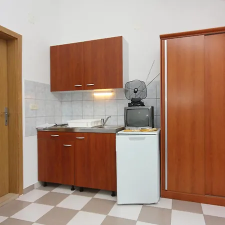 By The Sea Splitska, Brac - 5664 Appartement