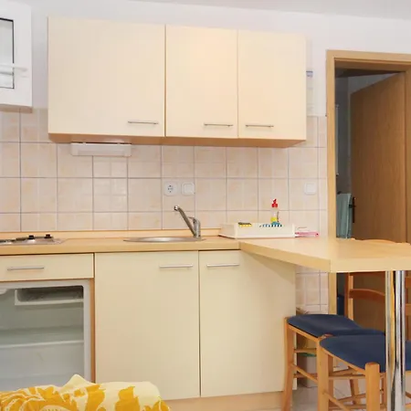 By The Sea Splitska, Brac - 5664 Appartement Splitska
