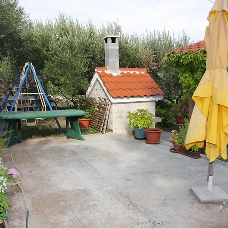 By The Sea Splitska, Brac - 5664 Appartement Splitska